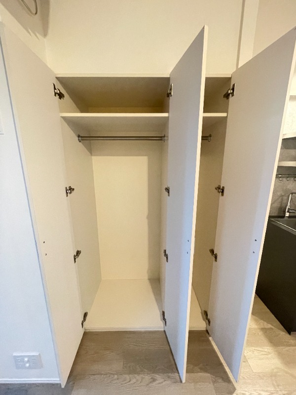 レジディア月島Ⅱ8階 収納