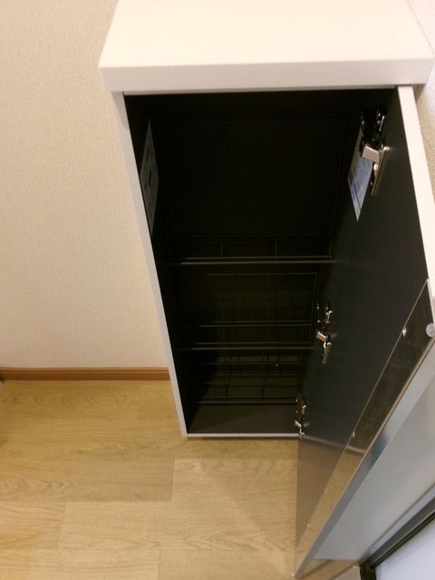 Ｓｈｉｍｏｉｇｕｓａ　ＤＥＮ0104号室 収納