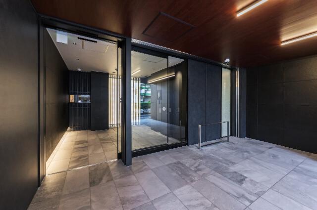 ドゥーエ池袋 エントランス