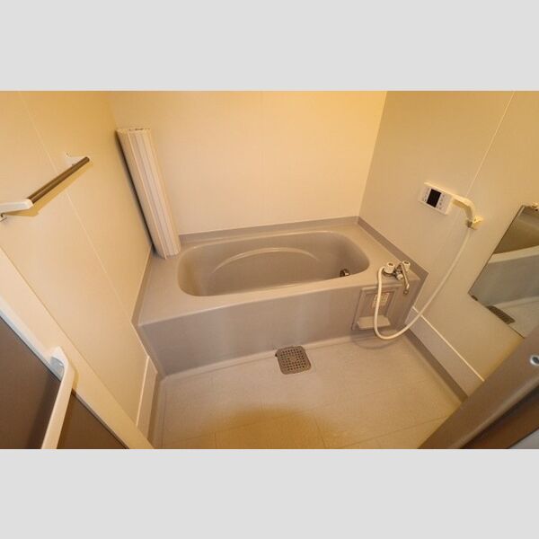 イーストヒルズ雅Ⅲ101号室 ユニットバス