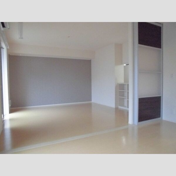 グランイーグルB101号室 ■洋室からLDKを撮影しました■