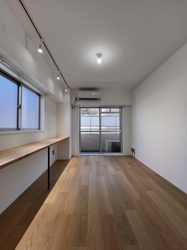 ハナブサマンション205号室 リビング