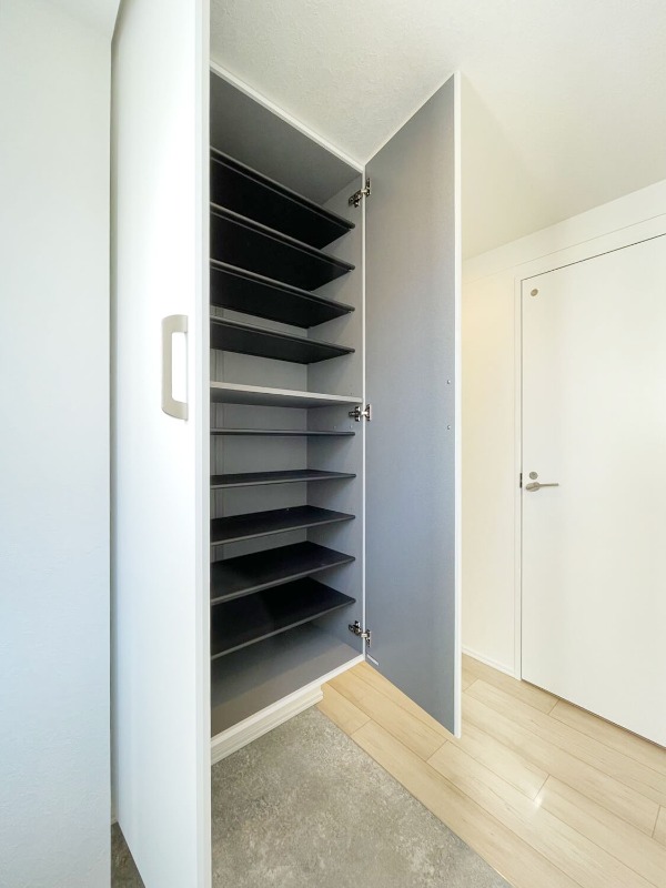 エルファーロ都立大学1階 ※写真は同タイプ別室のもの