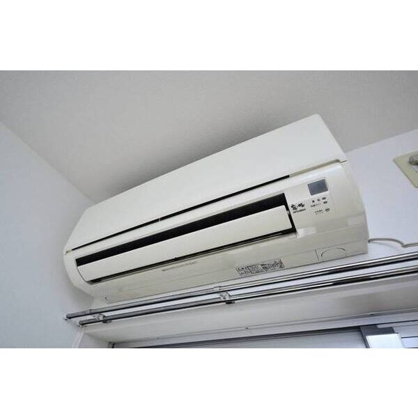 クラウンズコート羽沢0201号室 エアコン