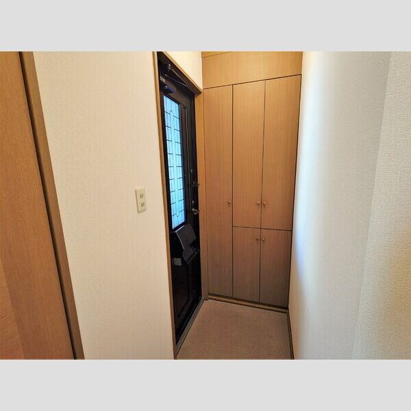 ストーク吉野 玄関中