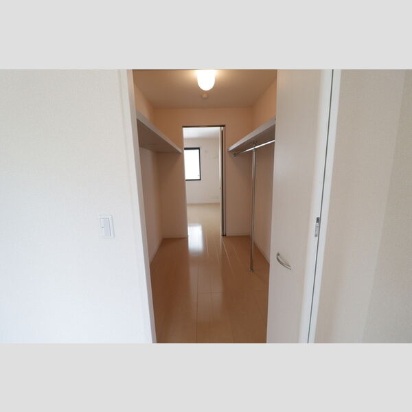 グランデュール55　B101号室 ウォークインクローゼット