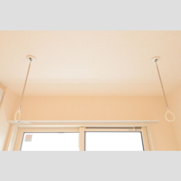 confort(コンフォール)106号室 室内物干し