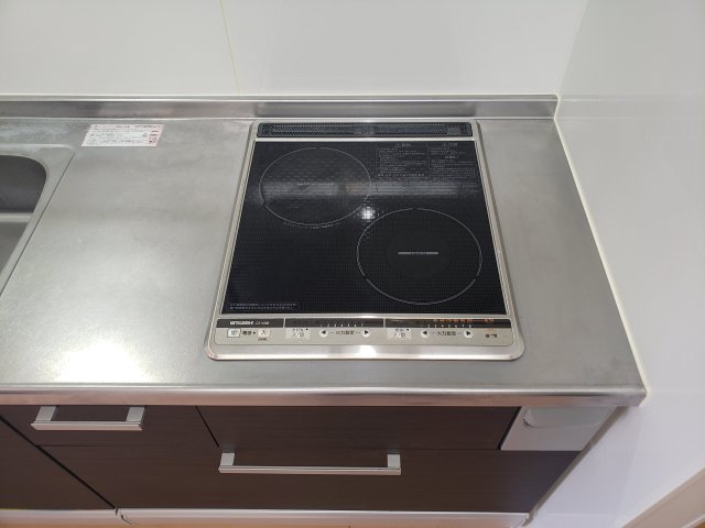 マレアガーデン新横浜Ｅ棟0106号室 キッチン