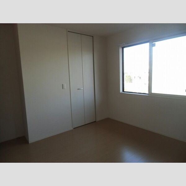 ブリエ　Ⅰ102号室 洋室(6.4畳)