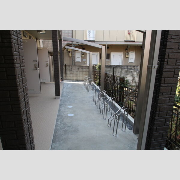 グラシューズ 周辺