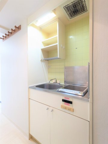 ウインベルソロ朝霞ナンバーワン214号室 キッチン