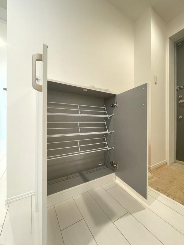 ＢＩＢＬＩＯ　ＭＥＧＵＲＯ2階 内観