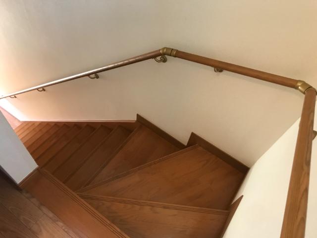 クリエイトⅡ 階段