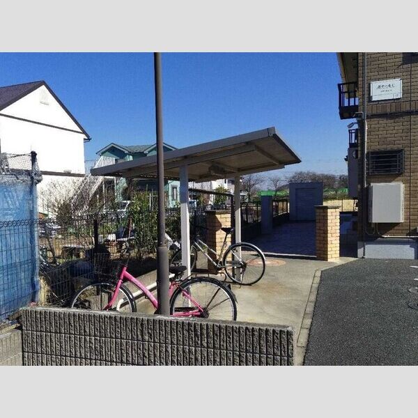 ボナールC 駐輪場