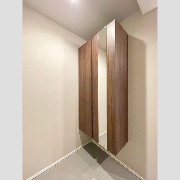 ロイジェントパークス四ツ谷905号室 同建物別部屋の参考画像