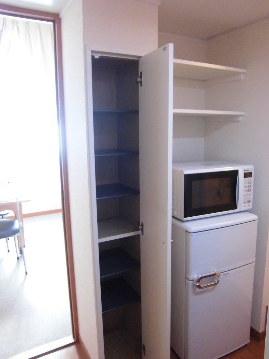 レオパレスシャルマン106号室 家具・家電付