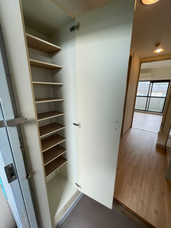 インペリアル 玄関