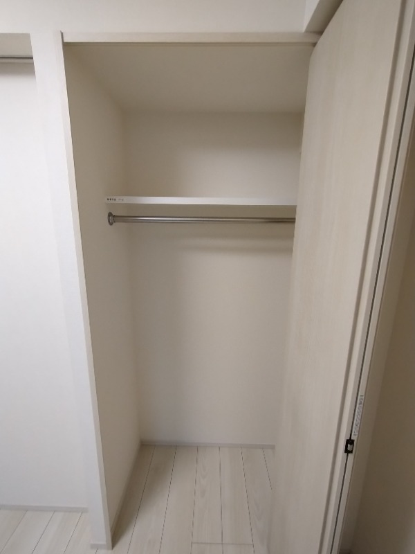 クレイシアIDZ横浜桜木町11階 収納