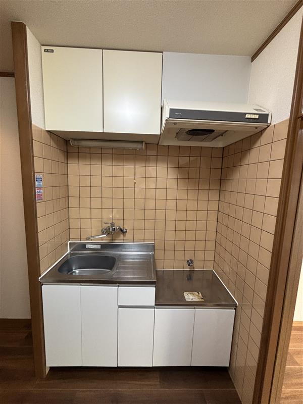 ドミール鷹ノ台0202号室 キッチン