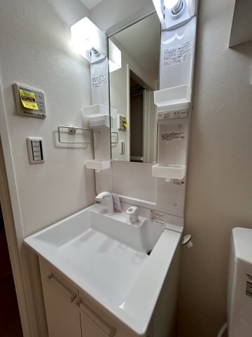 ホワイトキューブ若宮301号室 洗面