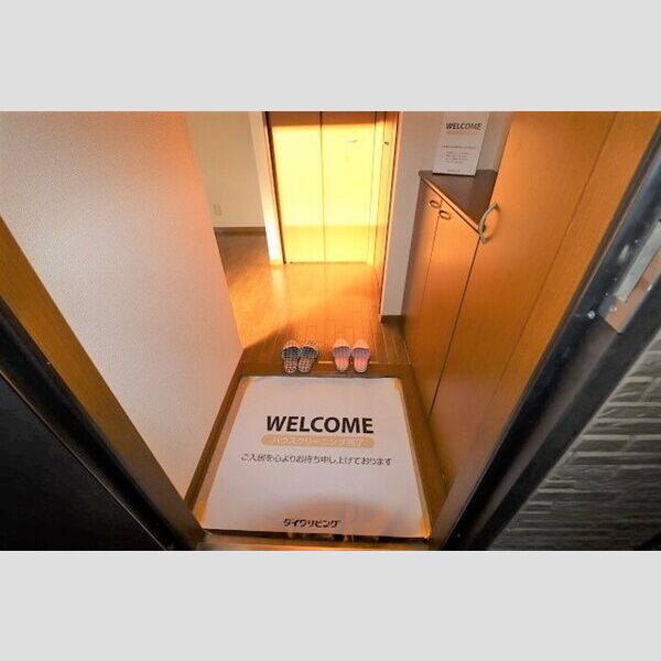 イーストヒルズ雅Ⅲ101号室 玄関　シューズボックスあり