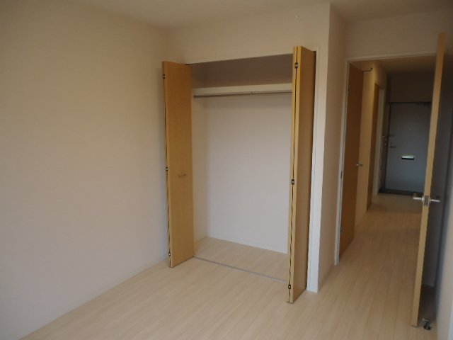 エレガンスエイト クローゼット