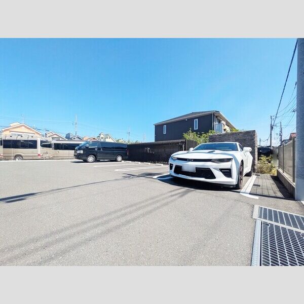 aise village103号室 駐車場