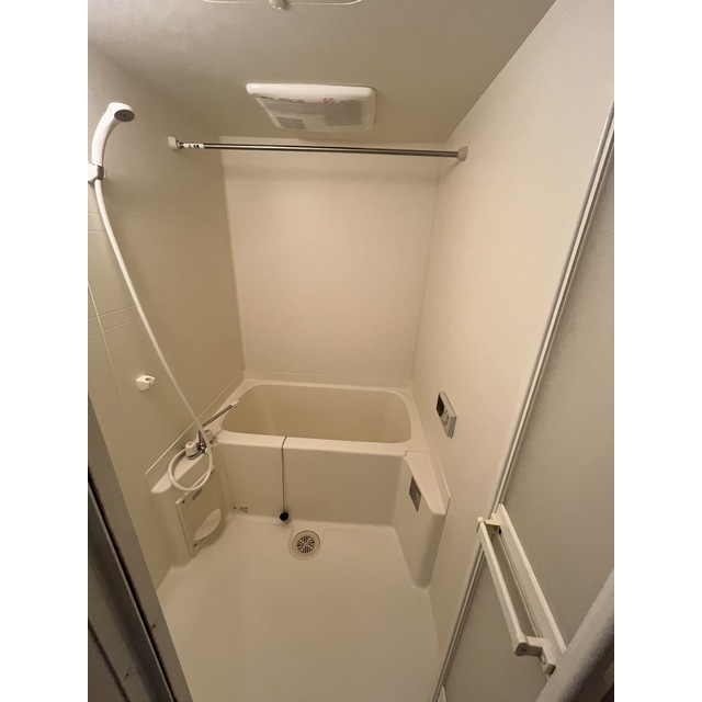 アンプルール フェール Verde101号室 浴室乾燥機付