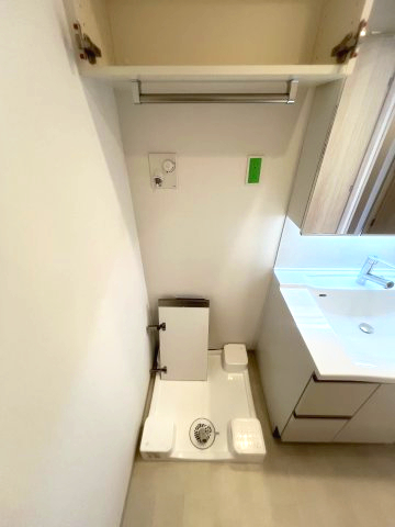 びゅうリエット横浜東神奈川1012号室 室内洗濯機置場　※現況優先