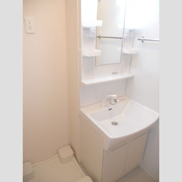 サウスフィールド102号室 洗面台