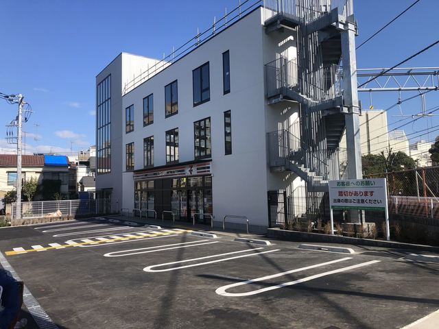 ベーネマッティーノ 【コンビニエンスストア】セブンイレブン 大田区西蒲田4丁目店まで402ｍ