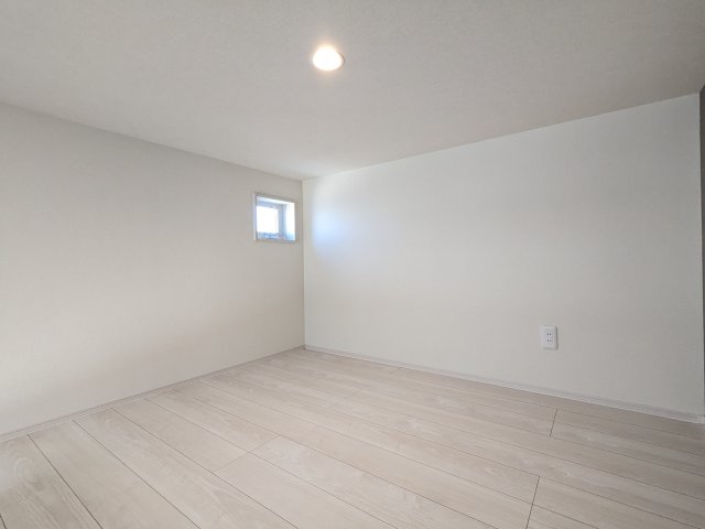 エイチワイコネクト東大泉0206号室 リビング