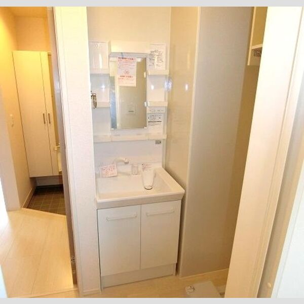 セリシール湘南　Ⅱ 洗髪洗面化粧台