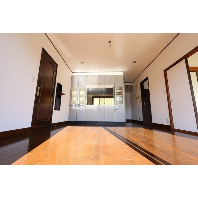 中村貸家 LDK１４帖