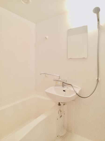 メゾンベール南麻布5階 お風呂