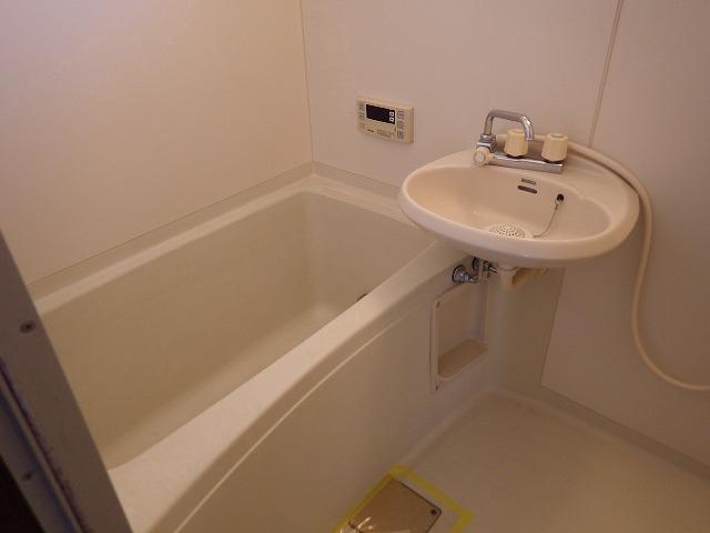 ツインシャトーAB お風呂