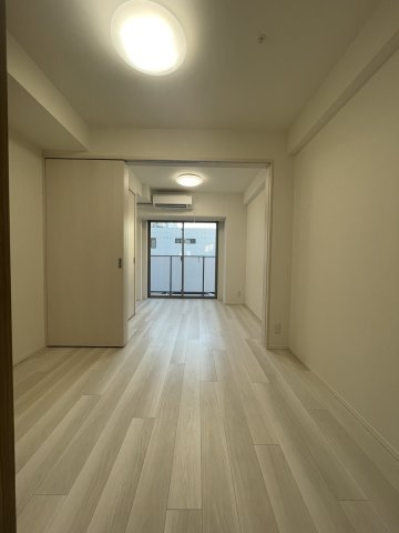 ガーラ・ステーション川崎平間3階 リビング