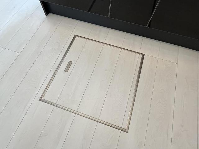 サクラーレ成城 床下収納