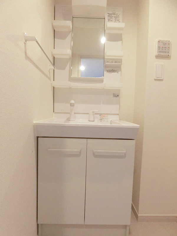 リブリ・サン湘南2階 洗面