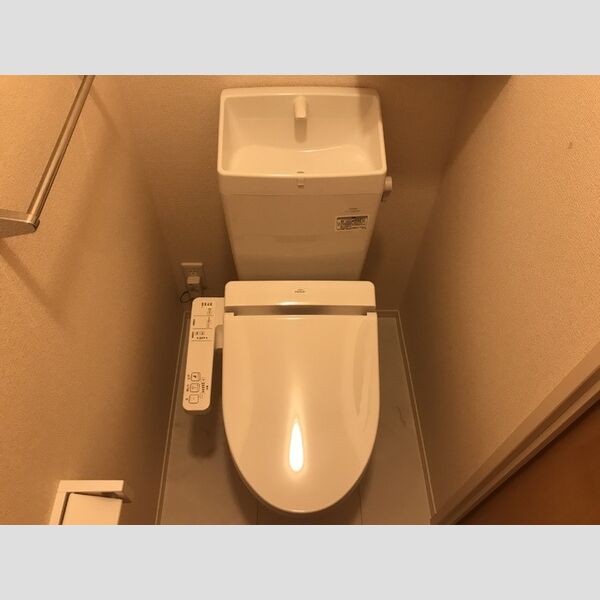 クレスト四谷202号室 温水洗浄暖房便座