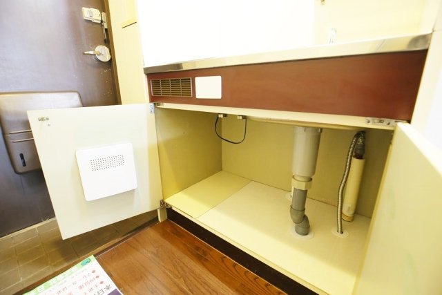 セントヒルズ上北沢2階 キッチン（下部）