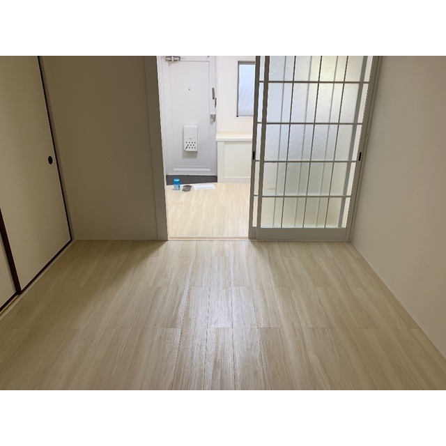 清和マンション 内観