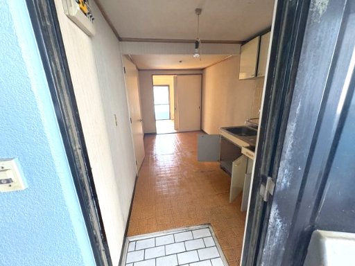 領家レジデンス202号室 クリーニング前の写真です