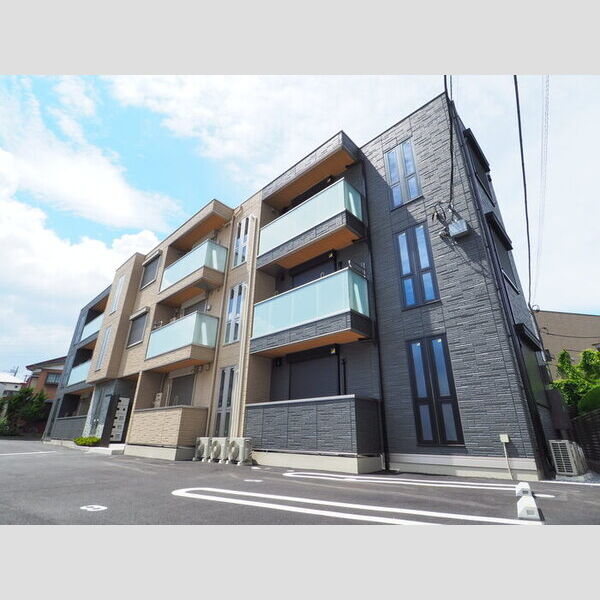 クレールガーデン301号室 外観