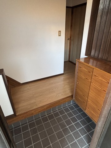 箕輪テラスＣ棟 玄関