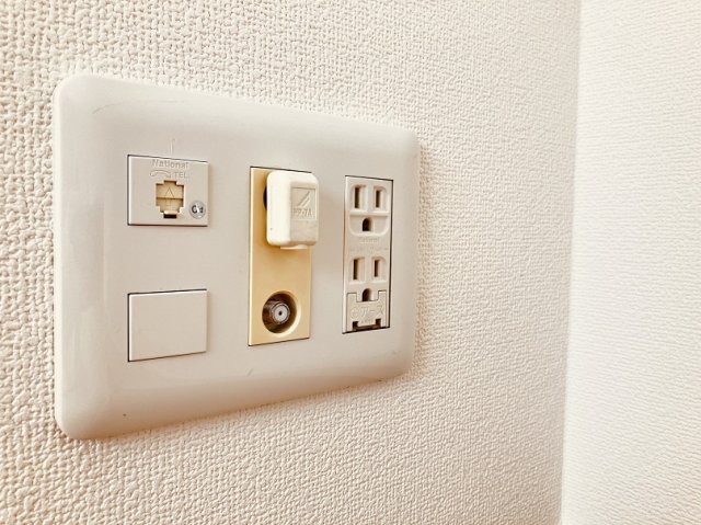 プライムアーバン中野上高田301号室 ネットは電話回線ご利用となります