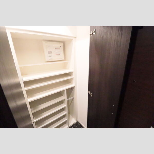 SINCERE東大宮(サンセールヒガシオオミヤ) シューズボックス