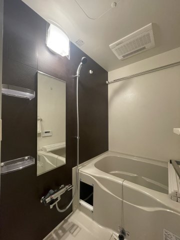 ガーラ・ステーション川崎平間6階 お風呂