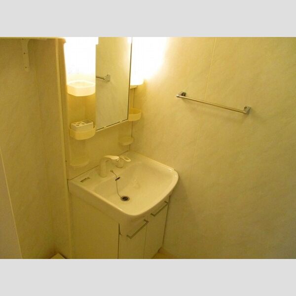 メゾンソレイユ 洗髪洗面化粧台