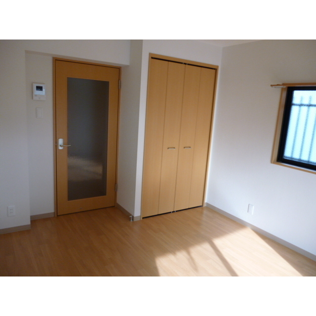 イルヴィラージュ202号室 同建物別部屋の参考画像